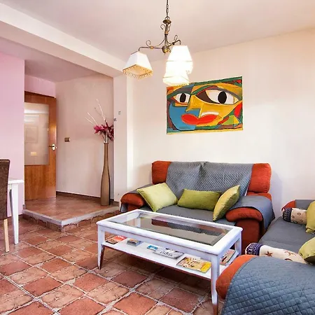 Apartment Tuanfitrion Loarte *