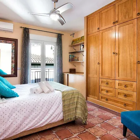 Apartment Tuanfitrion Loarte Granada